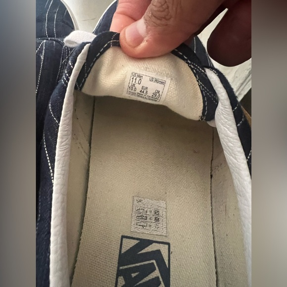 Vans size 11.0 men’s - Picture 4 of 6